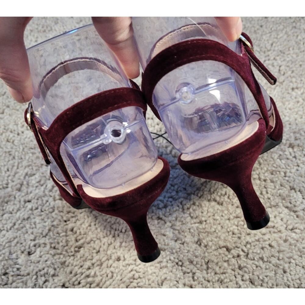Chinese Laundry Lynwood Velvet Heels Merlot Kitten Sandals NWOT 5.5 - Picture 7 of 10